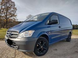 Blau Gebraucht 2013 Mercedes Vito Van / Kleinbus | 17.999 €