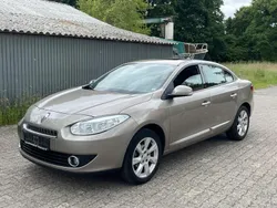 Andere außenfarben Gebraucht 2010 Renault Fluence Dynamique Limousine | 3.900 €