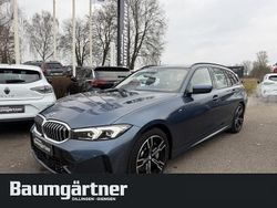 Blau Gebraucht 2024 BMW 330 M Sport Kombi | 37.940 € (Superpreis)