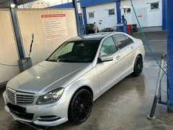 Silber Gebraucht 2012 Mercedes C180 Limousine | 13.000 €
