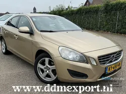 Braun Gebraucht 2011 Volvo S60 R-Design Limousine | 4.999 € (Guter Preis)