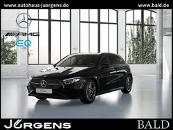 Schwarz kosmosschwarz metallic Gebraucht 2024 Mercedes A200 AMG Limousine | 35.880 € (Teuer)