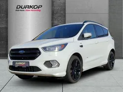 Weiß Gebraucht 2017 Ford Kuga ST-Line SUV | 12.150 € (Superpreis)