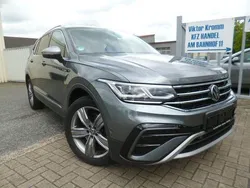 Grau Gebraucht 2022 VW Tiguan Allspace Elegance SUV | 23.500 € (Fairer Preis)