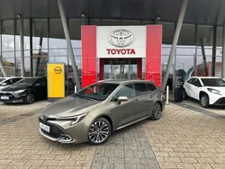 Braun Neu 2025 Toyota Corolla Limousine | 37.480 €