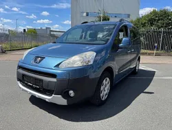 Blau Gebraucht 2011 Peugeot Partner Tepee Tendance Van / Kleinbus | 5.480 € (Guter Preis)