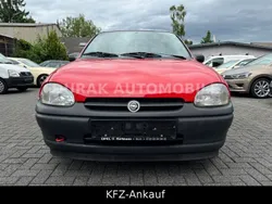 Rot Gebraucht 1996 Opel Corsa Kleinwagen | 600 € (Guter Preis)