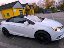 Weiß Gebraucht 2014 Opel Cascada Cabrio | 7.500 € (Guter Preis)