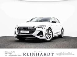 Gletscherweiß metallic Gebraucht 2023 Audi e-tron Ambiente SUV | 44.970 € (Superpreis)