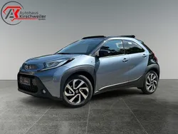 Juniper blue metallic/dach mys Neu 2025 Toyota Aygo Kleinwagen | 21.170 €