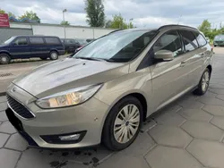 Beige Gebraucht 2017 Ford Focus Kombi | 3.899 € (Guter Preis)