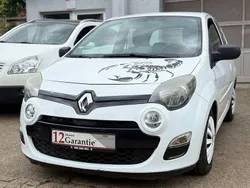 Weiß Gebraucht 2012 Renault Twingo Expression Kleinwagen | 1.999 € (Guter Preis)