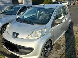 Silber Gebraucht 2008 Peugeot 107 Kleinwagen | 1.590 € (Fairer Preis)