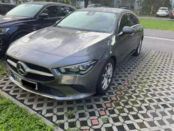 Grau Gebraucht 2020 Mercedes CLA180 Shooting Brake Progressive Kombi | 23.000 € (Guter Preis)