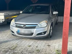 Grau Gebraucht 2008 Opel Astra Kombi | 1.199 € (Superpreis)
