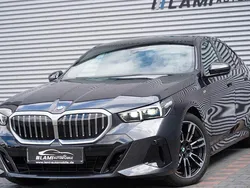 Grau Gebraucht 2024 BMW 520 M Sport Limousine | 53.999 € (Fairer Preis)