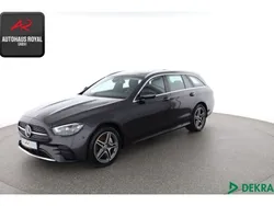 Grau (metallic) Gebraucht 2021 Mercedes E300 AMG Kombi | 34.470 € (Guter Preis)