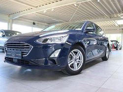 Blau Gebraucht 2019 Ford Focus Cool & Connect Limousine | 11.890 € (Guter Preis)