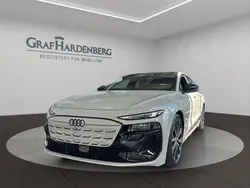 Siambeige metallic Gebraucht 2025 Audi A6 e-tron Ambiente Limousine | 84.900 € (Etwas zu teuer)