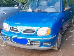 Blau Gebraucht 2000 Nissan Micra Kleinwagen | 1.000 € (Guter Preis)