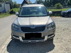 Beige Gebraucht 2014 Skoda Yeti SUV | 6.900 € (Teuer)