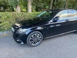 Schwarz Gebraucht 2020 Mercedes C300e Limousine | 27.500 € (Fairer Preis)