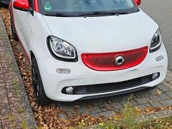 Weiß Gebraucht 2019 Smart ForFour Passion Kleinwagen | 13.500 € (Fairer Preis)