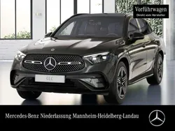 Grau Gebraucht 2025 Mercedes GLC200 AMG SUV | 61.780 € (Teuer)