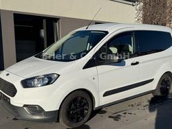 Weiß Gebraucht 2021 Ford Courier Van / Kleinbus | 11.490 € (Teuer)