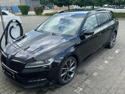 Schwarz Gebraucht 2019 Skoda Superb SportLine Kombi | 27.300 € (Fairer Preis)