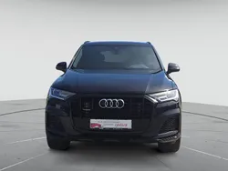 Mythosschwarz metallic Gebraucht 2022 Audi Q7 Ambiente SUV | 56.780 € (Guter Preis)