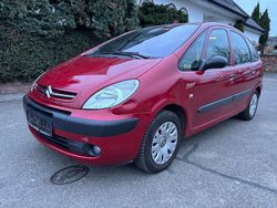 Rot Gebraucht 2005 Citroën Xsara Picasso Van / Kleinbus | 2.400 € (Fairer Preis)