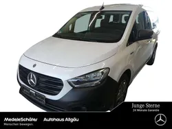 Arktikweiß Gebraucht 2024 Mercedes eCitan Kombi | 21.850 € (Superpreis)
