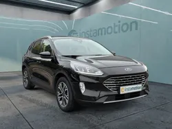 Schwarz Gebraucht 2021 Ford Kuga Titanium SUV | 27.280 € (Fairer Preis)