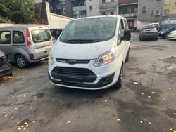 Weiß Gebraucht 2018 Ford Transit Van / Kleinbus | 13.499 € (Teuer)