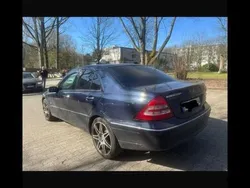 Gebraucht 2002 Mercedes C240 Limousine | 1.600 € (Guter Preis)