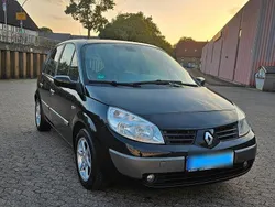 Braun Gebraucht 2003 Renault Grand Scénic Van / Kleinbus | 2.999 €
