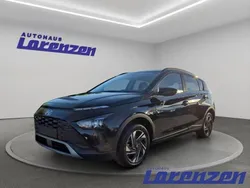 Phantom black / met (schwarz) Gebraucht 2024 Hyundai Bayon Trend SUV | 18.480 € (Guter Preis)