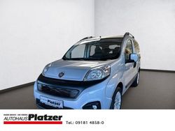 Grau Gebraucht 2018 Fiat Qubo More Van / Kleinbus | 9.900 €
