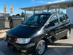 Schwarz Gebraucht 2005 Hyundai Matrix GLS Van / Kleinbus | 2.248 € (Fairer Preis)