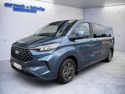 Blau Gebraucht 2025 Ford Tourneo Custom Titanium Van / Kleinbus | 62.990 €