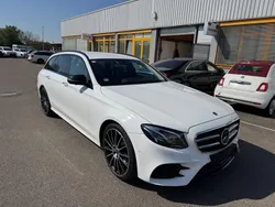Weiß Gebraucht 2018 Mercedes E220 AMG line Kombi | 26.499 € (Guter Preis)