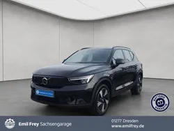 Onyx black metallic Gebraucht 2024 Volvo XC40 Plus SUV | 38.490 € (Superpreis)