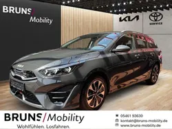Dark penta metal Gebraucht 2024 Kia Ceed Sportswagon Spirit Kombi | 24.490 € (Superpreis)
