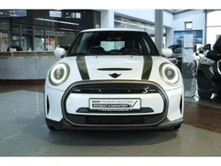 Nanuq white Gebraucht 2023 Mini Cooper SE Resolute Edition Kleinwagen | 24.599 € (Etwas zu teuer)