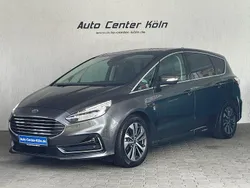 Grau Gebraucht 2020 Ford S-MAX Titanium Van / Kleinbus | 21.900 € (Fairer Preis)