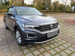 Grau Gebraucht 2021 VW T-Roc Cabriolet Style Cabrio | 24.990 € (Guter Preis)
