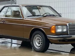 Mercedes 230