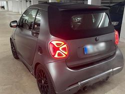 Grau Gebraucht 2018 Smart ForTwo Cabrio Brabus Cabrio | 21.999 € (Fairer Preis)
