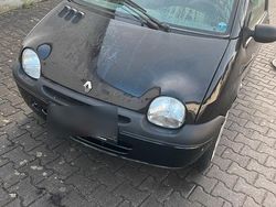 Schwarz Gebraucht 2005 Renault Twingo Kleinwagen | 2.200 €
